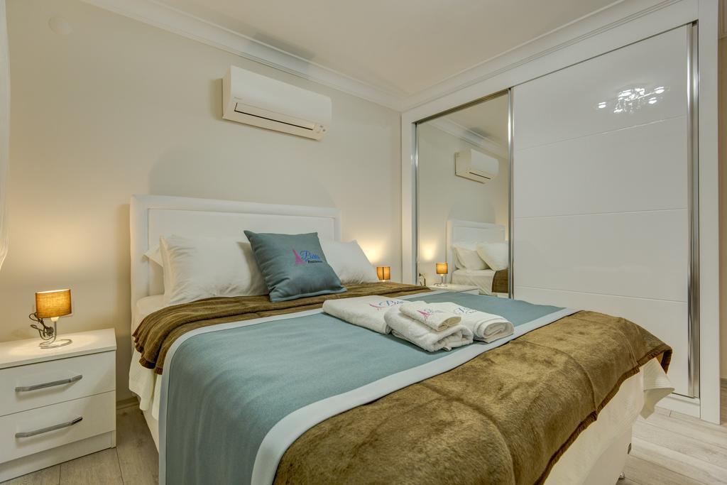 Paris Residence Çeşme Luaran gambar