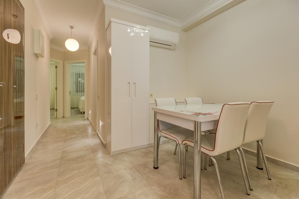 Paris Residence Çeşme Luaran gambar
